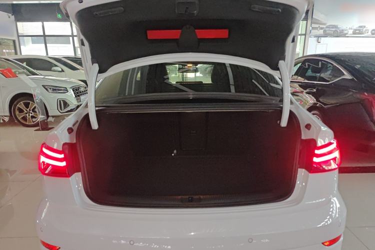 Used Audi A3 2020 Limousine 35 TFSI Fashion Edition China VI Emission Standard