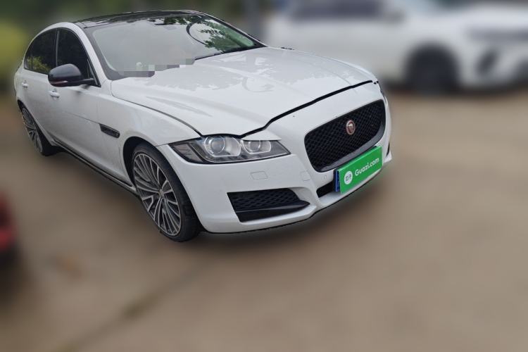 Used Jaguar XFL 2020 XFL 2.0T P200 Two-Wheel-Drive Rally Flag Edition
