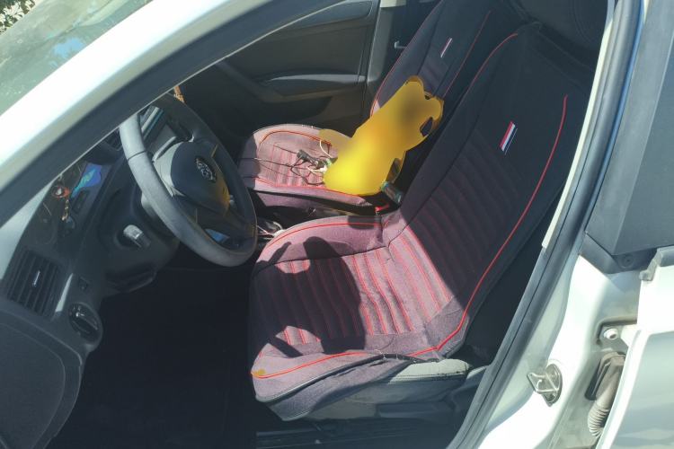 Used Skoda Rapid Spaceback 2016 Revised Version 1.6L Automatic Front-Drive Edition Left Front Seat