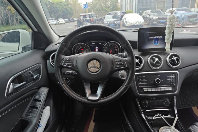 Used Mercedes-Benz GLA 2018 GLA 200 Fashion Model