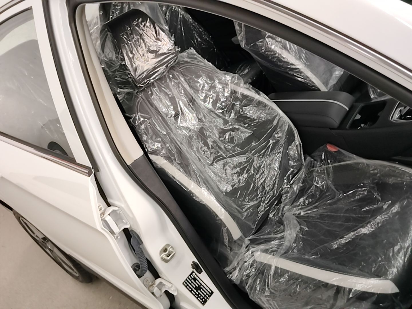 Dongfeng Aeolus E70 2023 Revised PRO Smart Drive Version — снимка 19