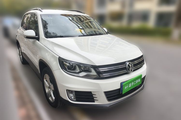 Used Volkswagen Tiguan 2013 1.8 TSI Automatic Two-Wheel Drive Comfort Edition Front Right 45 Deg