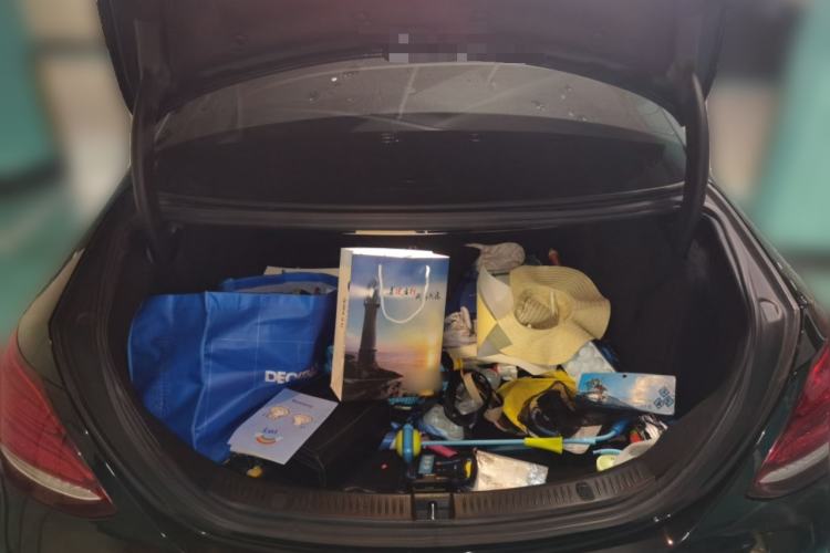 Used Mercedes-Benz E-Class 2017 E 200 Sport Trunk