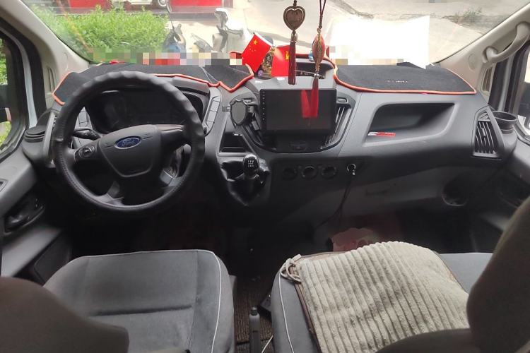 Used Ford Transit 2020 2.0T Gasoline Multi-Function Commercial Vehicle Mid-Drive Low-Roof Design with Dual Rear Doors Meeting China VI Emission Standards Center Console