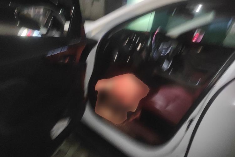 Used Jaguar F-PACE 2018 2.0T Two-Wheel Drive Urban Deluxe Edition