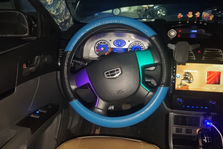 Used Geely Auto Classic Emgrand 2012 Sedan 1.8L Manual Luxury Model Steering Wheel