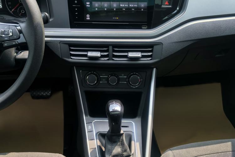 Used Volkswagen Polo 2021 Plus 1.5L Automatic Panoramic Enjoyment Edition Gear Lever