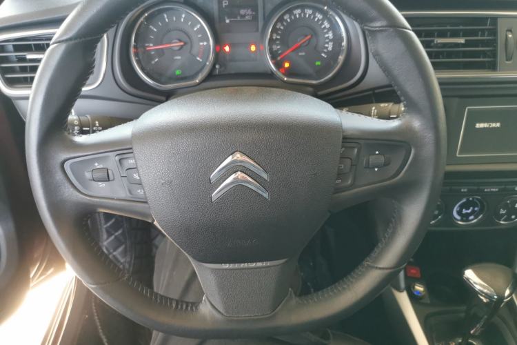 Used Citroen C3-XR 2015 1.6THP Automatic Smart Model Steering Wheel