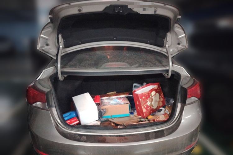 Used Hyundai Elantra (5th Generation / Langdong) 2016 1.6L Automatic Smart Version