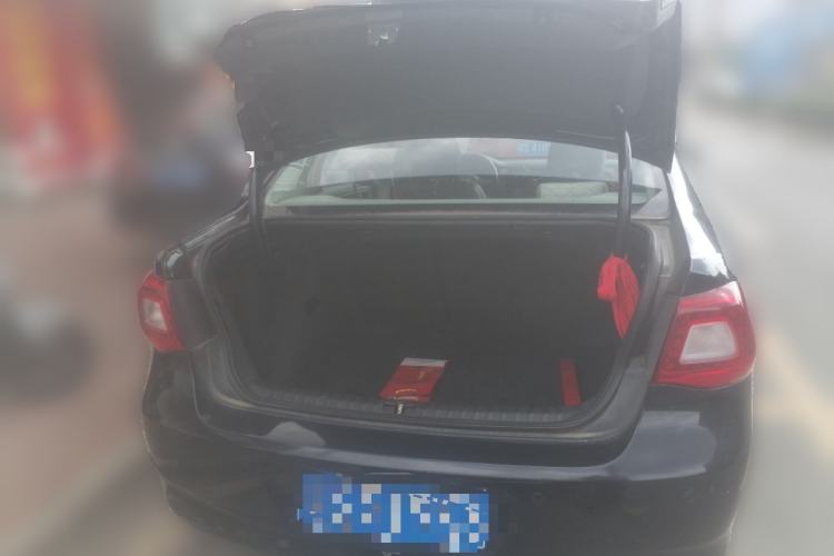 Used Volkswagen Bora 2012 1.6L Manual Comfort Model Trunk