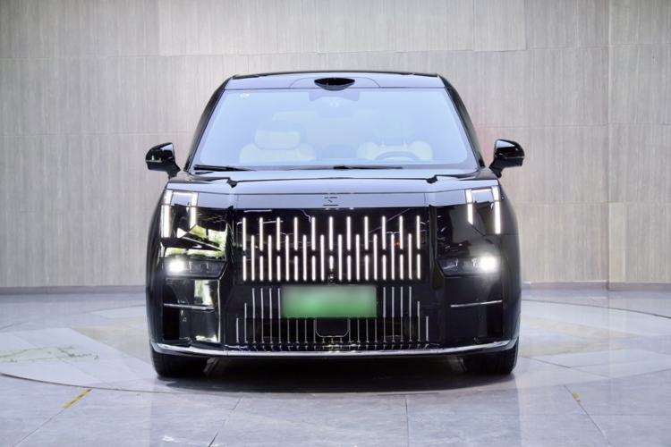 Used Zeekr 009 2024 7-Seater Walk-Through Version Four-Wheel Drive 108 kWh Exterior 7