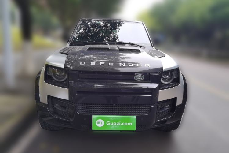 Used Land Rover Defender 2025 110 3.0T P400 – Dynamic HSE
