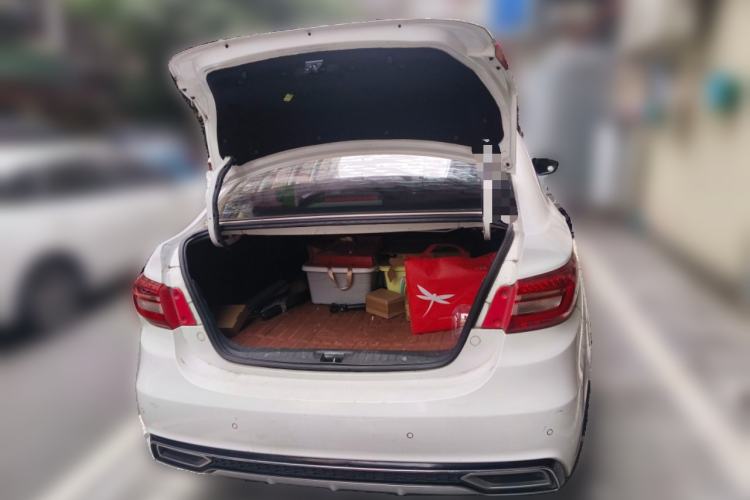 Used FORTHING Joyear S50 2017 2.0L Manual Luxury Version