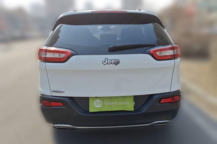 Used Jeep Cherokee 2016 2.4L Professional Edition