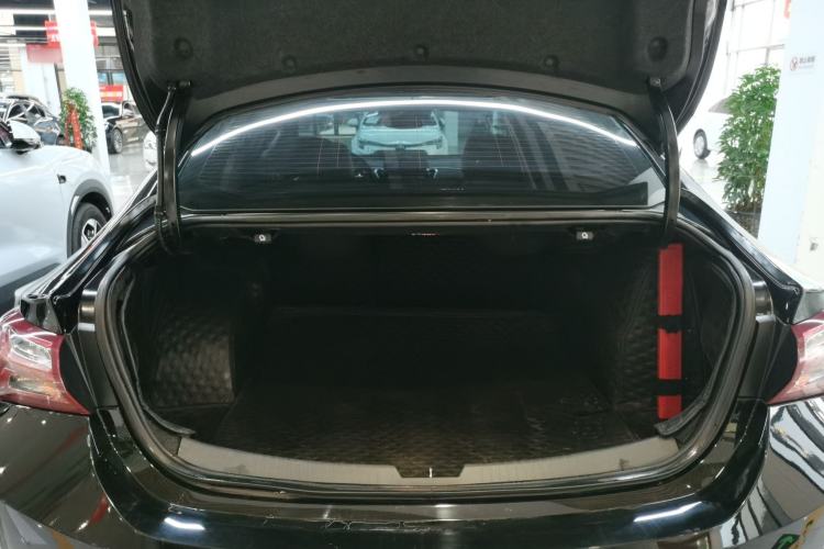 Used Chevrolet Malibu XL 2022 Redline 550T Automatic Smart Edition
