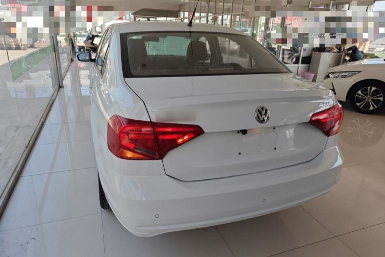 Used Volkswagen Jetta 2019 Dream Edition 1.4L Manual Fashion Version
