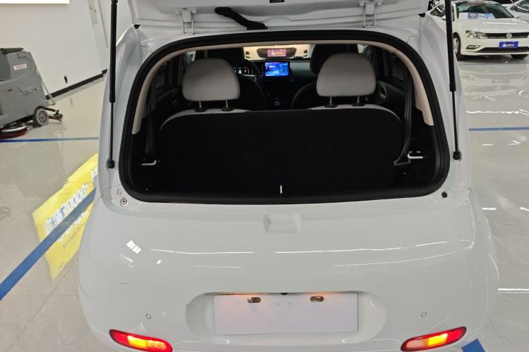 Used ORA White Cat 2020 305 km Luxury Version Trunk