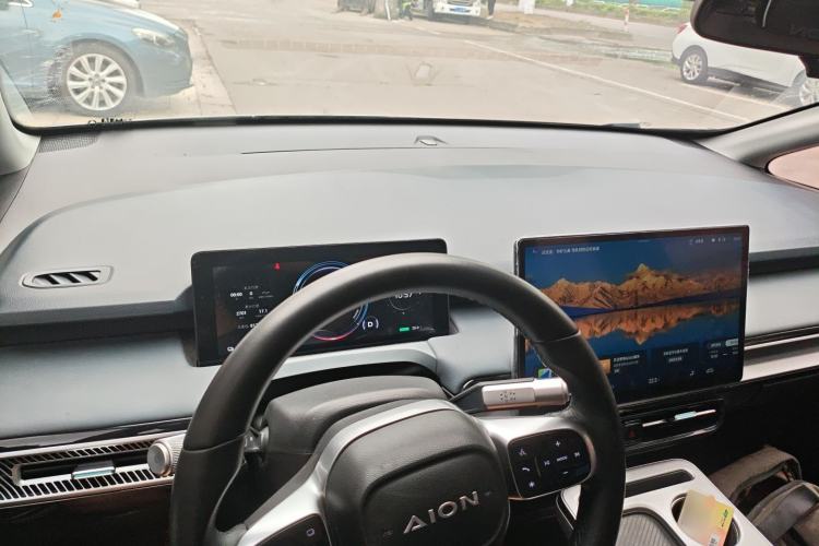 Used AION Y 2023 Plus 510 Enjoy Edition
