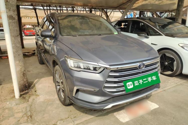 Used BYD Song Pro New Energy 2019 DM 1.5T Four-Wheel Drive Performance Edition Deluxe Model Front Right 45 Deg