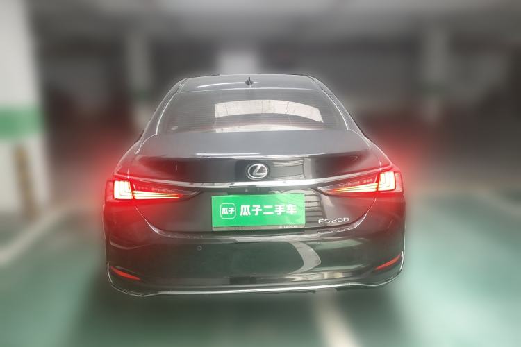 Used Lexus ES 2023 200 Excellence Edition