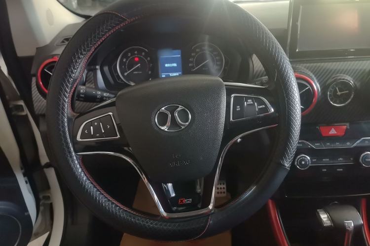 Used BAIC Senova X25 2015 1.5L automatic luxury version
