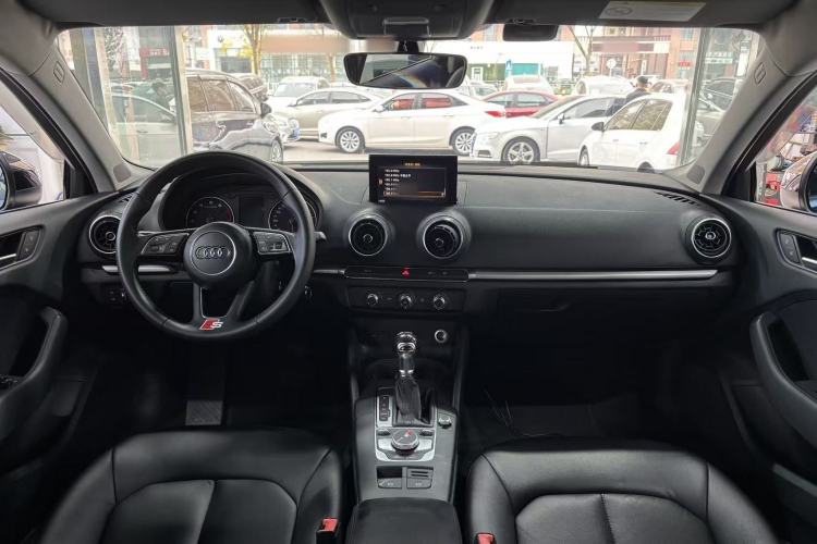 Used Audi A3 2018 30th Anniversary Edition Limousine 35 TFSI Ambition Model
