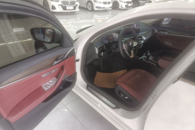 Used BMW 5 Series New Energy 2021 Updated 535Le Luxury Package Driver Seat