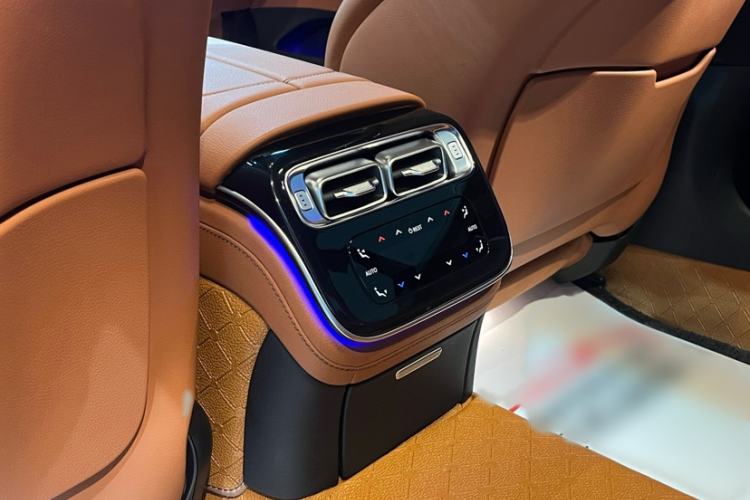 Used Mercedes-Benz S-Class 2022 Revised S 400 L Luxury Edition Interior 11