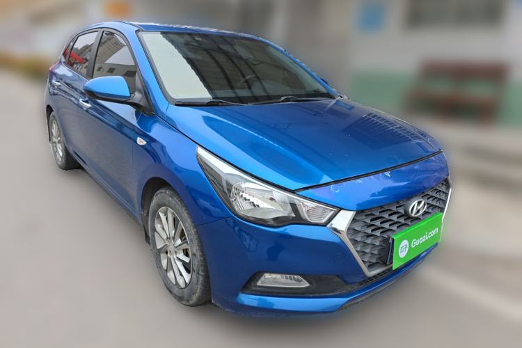 Used Hyundai Verna RV 2017 1.4L Automatic Sport Version National Emission Standard V
