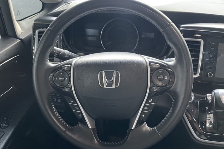 Used Honda Elysion 2019 2.0L Hybrid Supreme Edition
