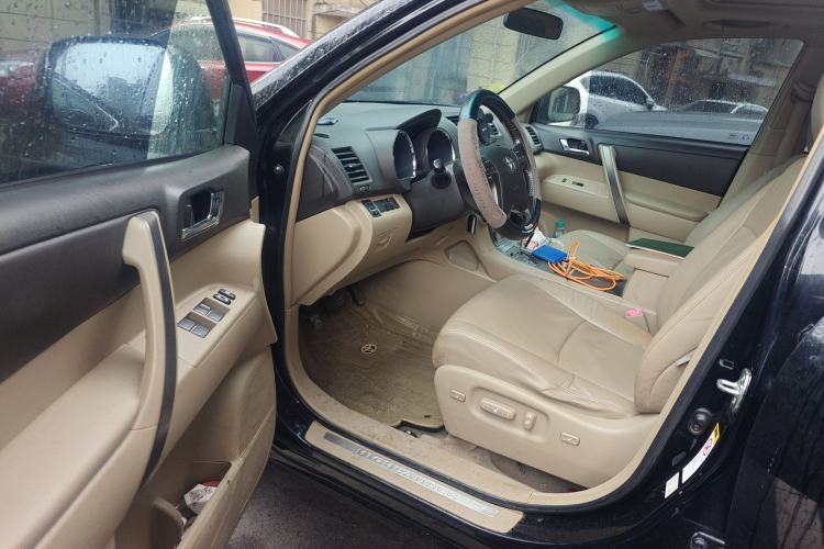 Used Toyota Highlander 2009 3.5L 4x4 7-Seater Luxury Edition Driver Seat
