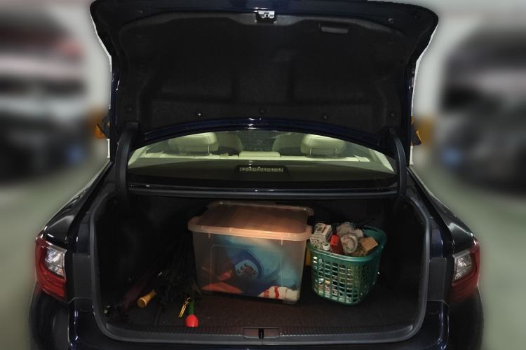 Used Lexus ES 2015 200 Elite Edition Trunk