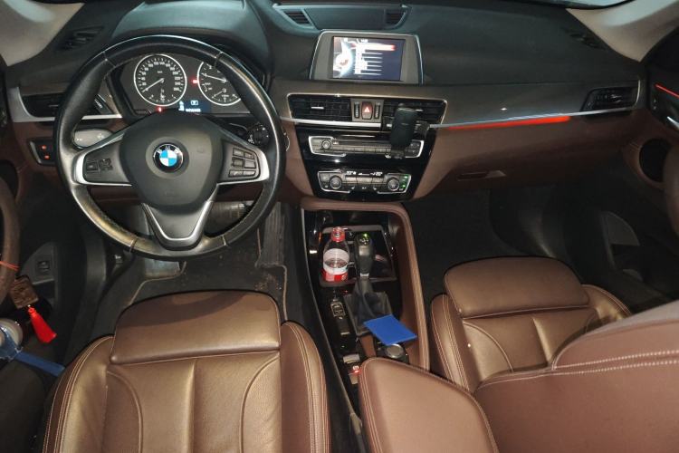Used BMW X1 2016 sDrive18Li Luxury Model Center Console
