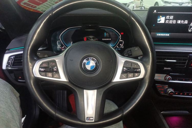 Used BMW 5 Series New Energy 2021 535Le Pioneer Edition M Sport Package
