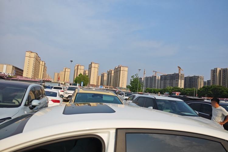 Used Roewe D6 2025 450km Deluxe Edition