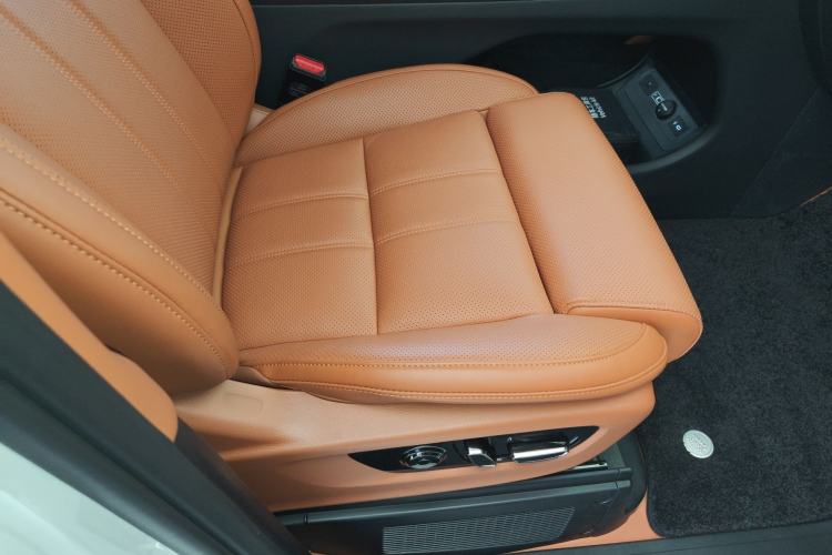 Used GAC Trumpchi Xiangwang M8 2025 Kunkun Series Ultra First-Class Cabin Right Front Seat