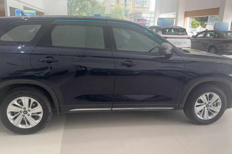 Used CHANGAN OSHAN X7 2020 1.5T Automatic Elite Edition Exterior 2