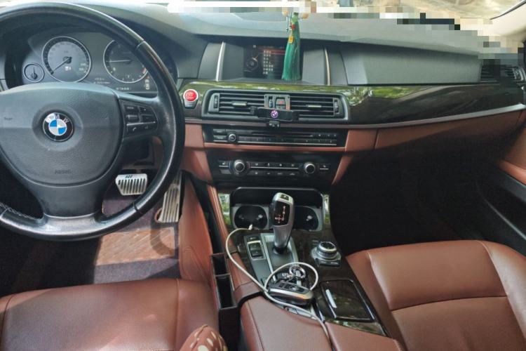 Used BMW 5 Series 2014 525Li Leading Model