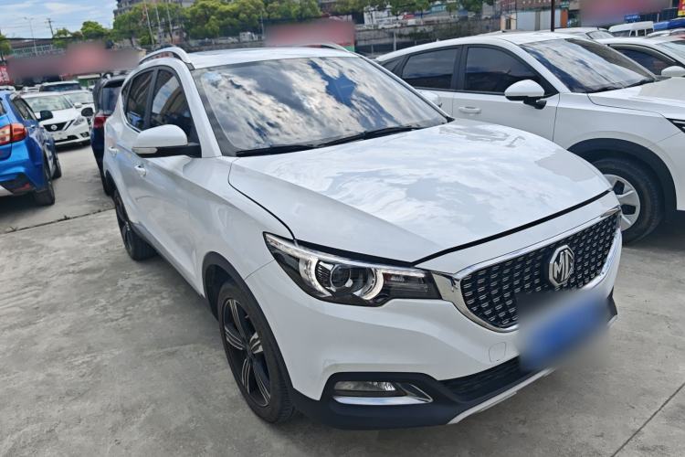 Used MG ZS 2018 1.5L Automatic Luxury Edition China V Standard Front Right 45 Deg