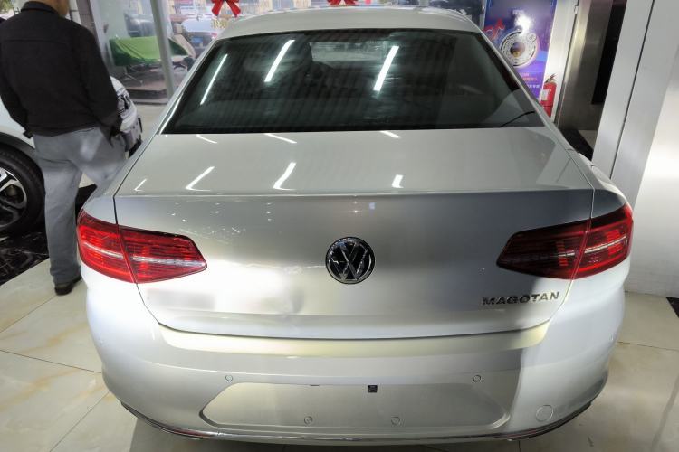 Used Volkswagen Magotan 2017 330TSI DSG Luxury Model