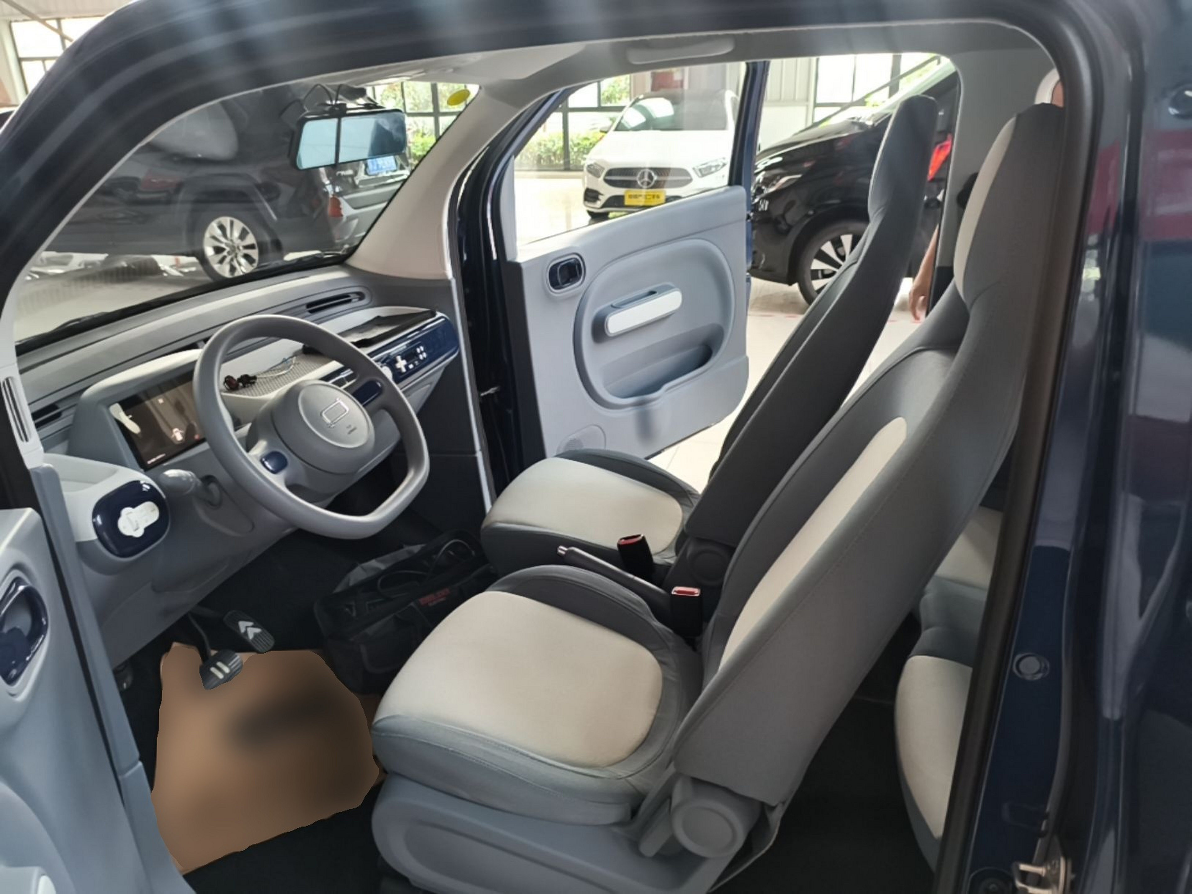Interior delantero