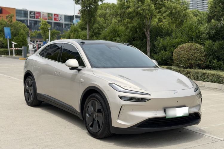 Used ONVO L60 2025 Model—60 kWh Rear-Wheel-Drive Version