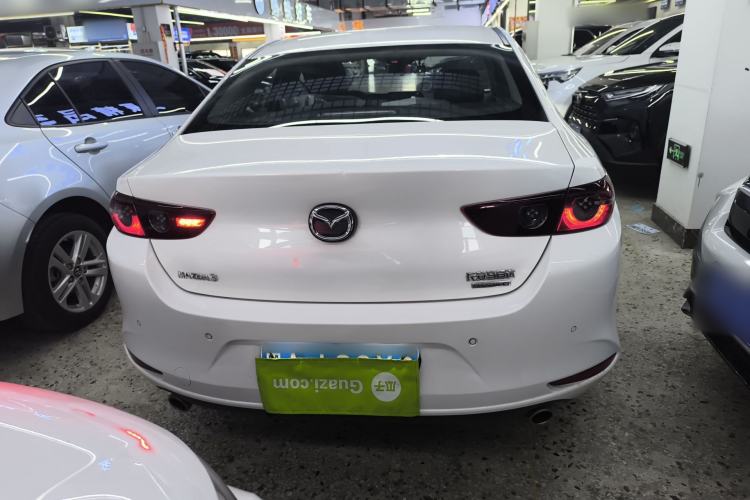 Used Mazda 3 Axela 2020 1.5L Automatic Luxury Version Rear