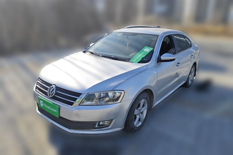 Used Volkswagen Lavida 2013 Revised Classic 1.6L Manual Fashion Edition