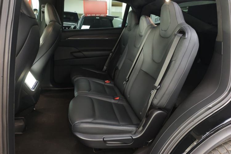 Used Tesla Model X 2023 Dual-Motor All-Wheel-Drive Version