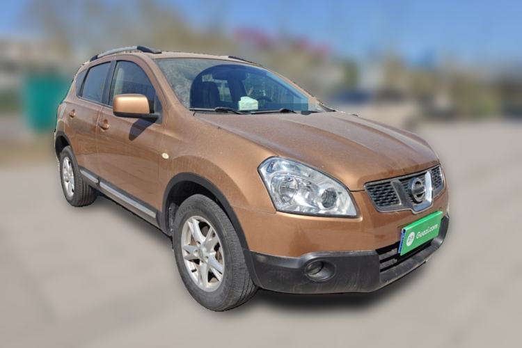 Used Nissan Qashqai 2011 2.0 XL Fire CVT 2WD Front Right 45 Deg