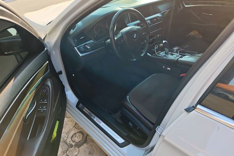 Used BMW 5 Series 2014 525Li Luxury Design Package