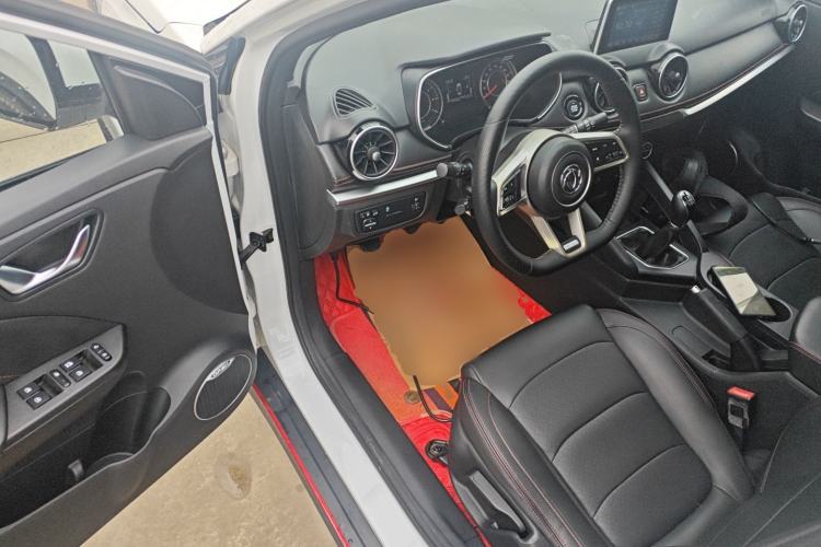 Used Dongfeng Fengon 500 2021 1.5L Manual Enjoyment Model
