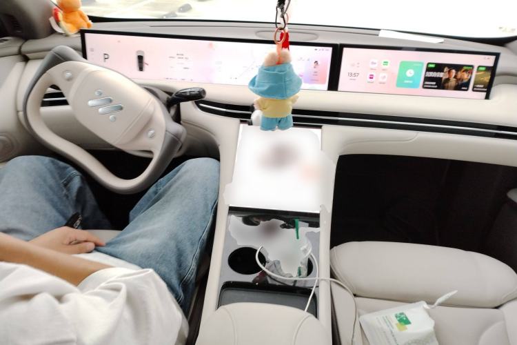 Used IM LS7 2023 100kWh Lux Rear-Drive Version