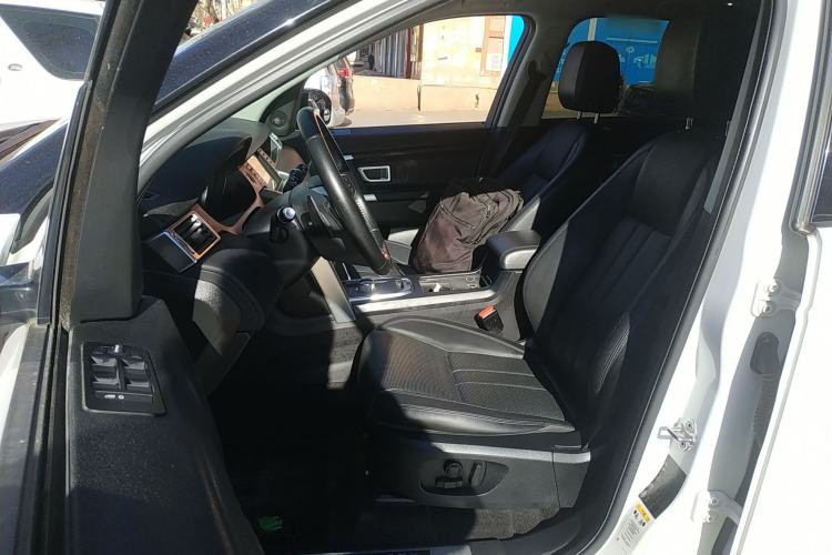 Used Land Rover Discovery Sport 2016 2.0T SE
